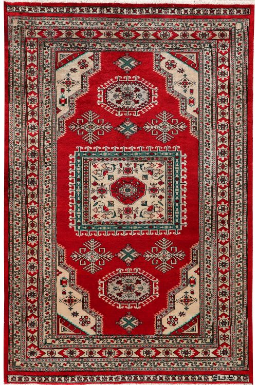 Red Caucasian 4' 8 x 7' 2